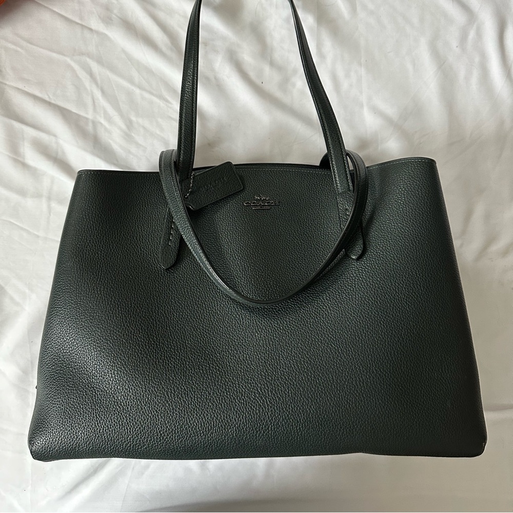 Coach “Charlie” Carryall
